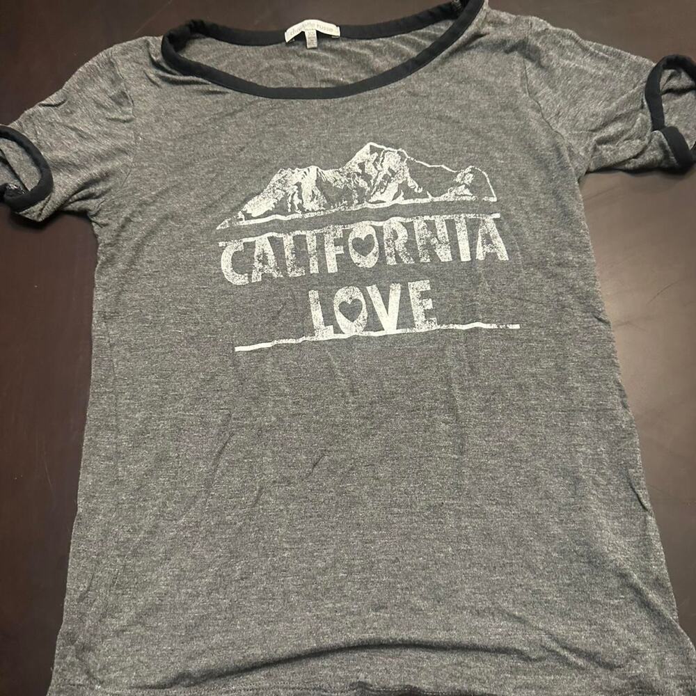 Grey california love baby tee